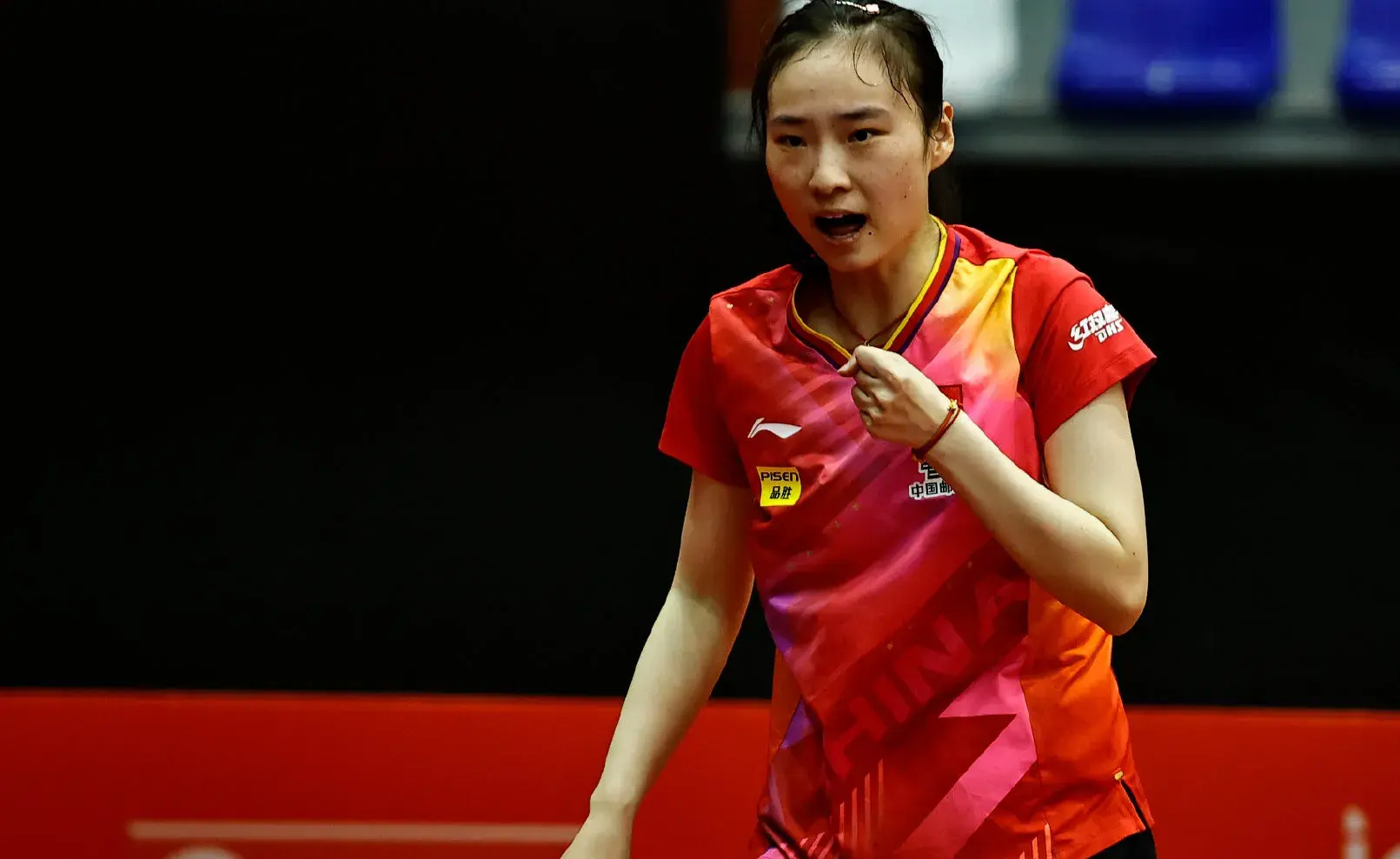王晓彤淘汰出泽杏佳，孙正险胜冯翊新，国乒女双包揽冠亚军