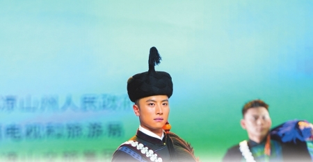 最美“金索玛”最帅“金鹰”揭晓