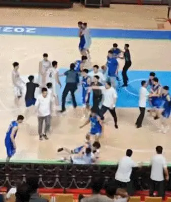 辽宁山东青年队冲突会有什么处罚？大概率取消比赛成绩 斗殴球员难逃禁赛
