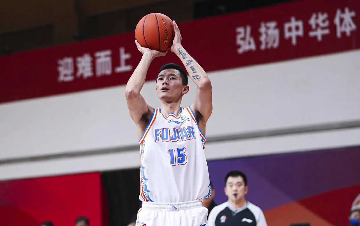 联手CBA状元！福建新王牌确定续约，场均15.6+8，比陈国豪强
