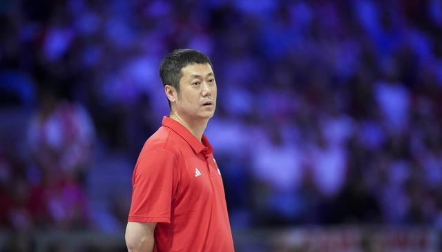 中国女排备战世锦赛：李盈莹归队，赵勇召回郎平爱徒，7仙女冲冠