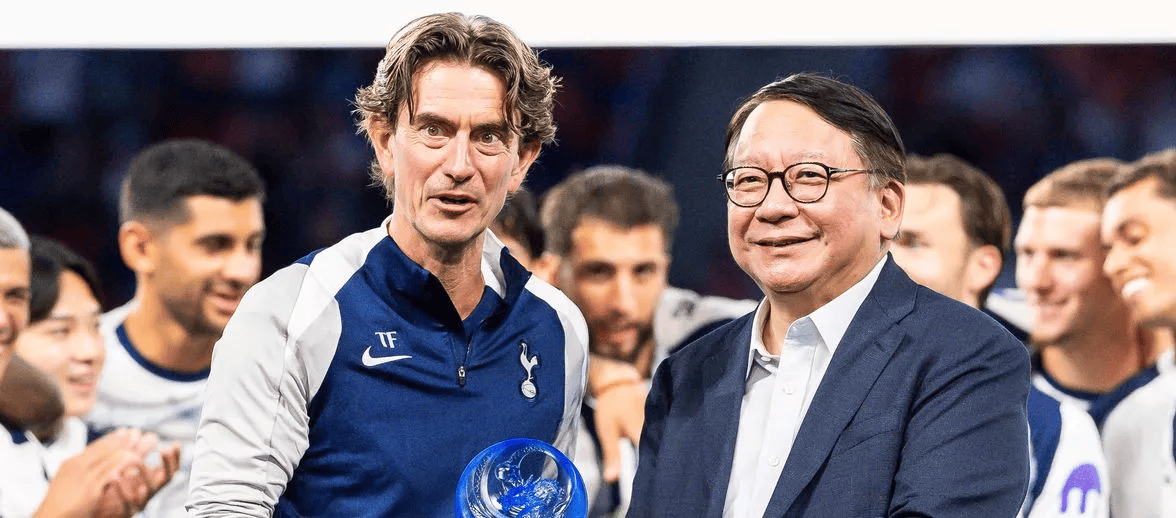 弗兰克：想再来香港踢季前赛；还没就队长人选做出最终决定