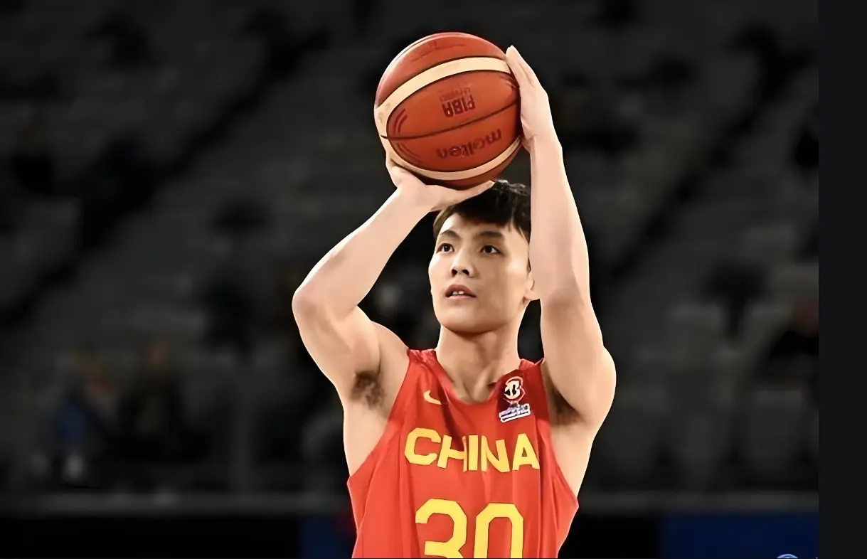 当徐杰和张宁站在亚洲杯名单上，我看到了中国篮球最该有的样子