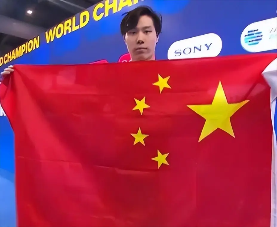 第八道奇迹！覃海洋包揽两金，绯闻风波后，重新找回状态