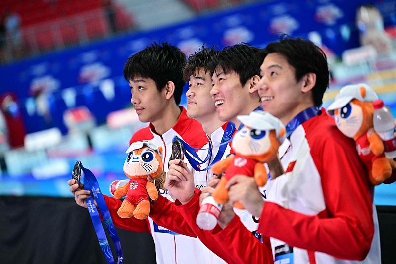 游泳世锦赛｜中国男子4X200米自由游泳接力勇摘银牌