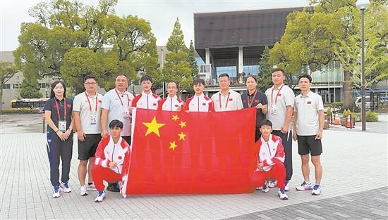 创造中国跳绳历史！