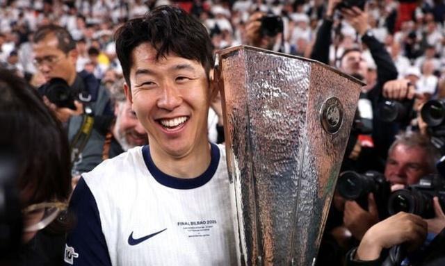 孙兴慜亲自官宣：今夏离开热刺，十年间斩获普斯卡什奖+英超金靴