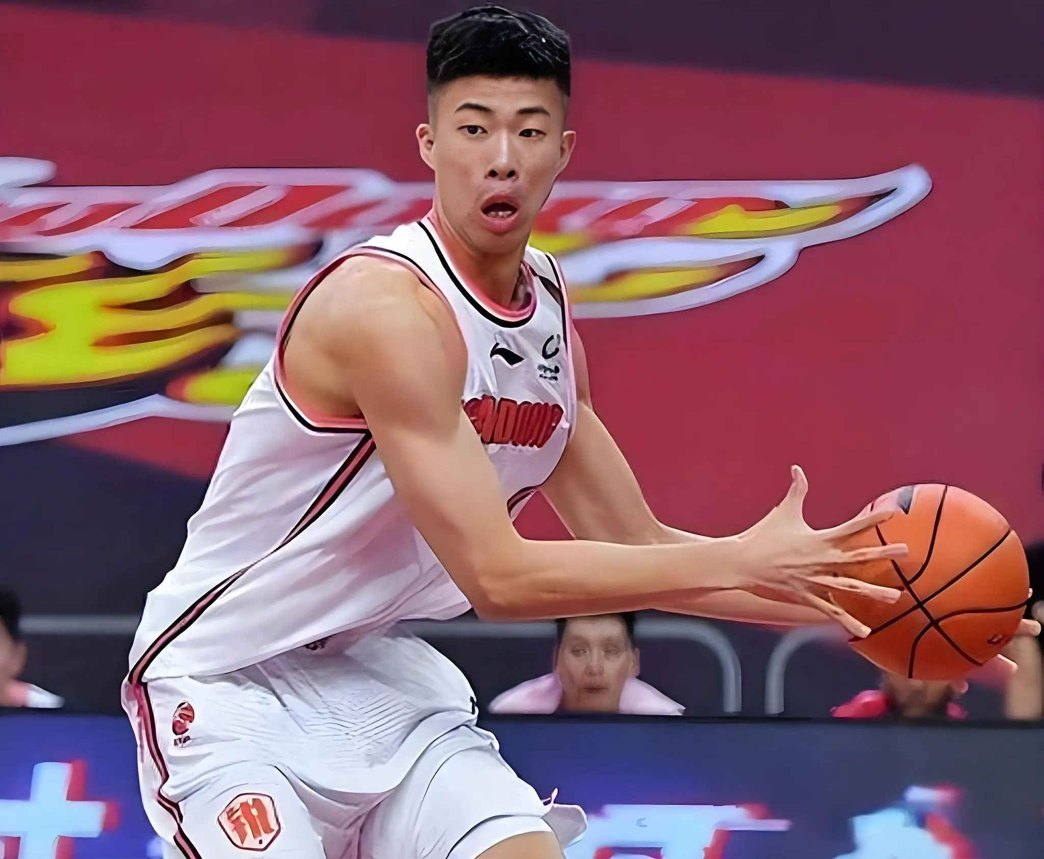 正式退役！宏远前锋任广东全运男篮助理教练 新赛季他成杜锋左右手