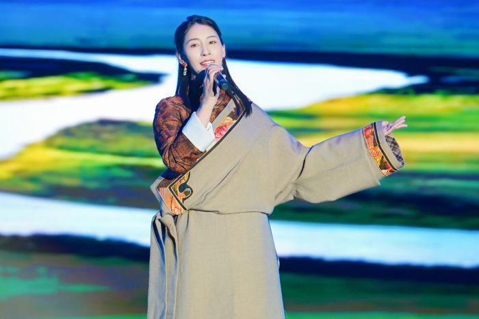 燃动今夏!第八届红原大草原雅克音乐季启幕