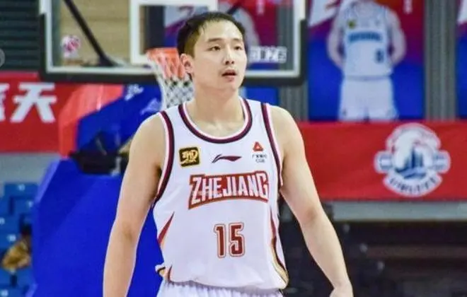 方俊大手笔，浙江官宣和3球员完成续约，吴前程帅澎刘泽一获顶薪