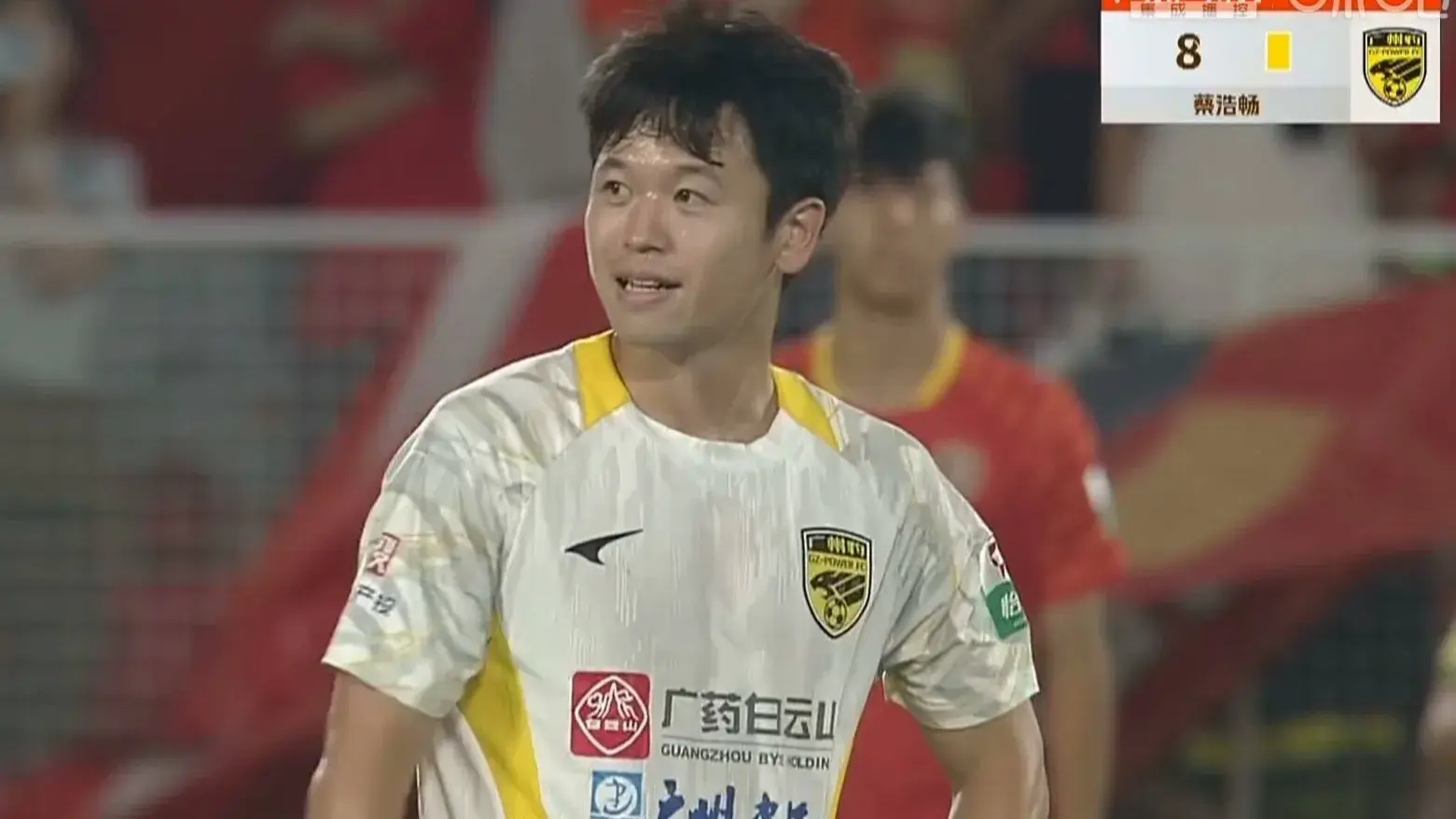随着铁人2-2广州豹，铜梁龙3-0，中甲最新积分榜出炉，前二差1分