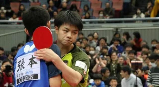 3-0、3-2打哭日本2位冠军，雨果对19岁小将，前世界第一迎德比