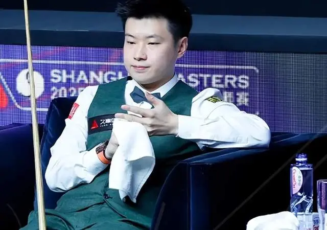 上海大师赛赵心童诡异连输6局被淘汰，囧哥：我惊讶他简单失误多