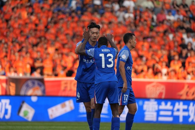 蒋圣龙：思想不集中致丢球太容易，0-3时相信球队能扳回来