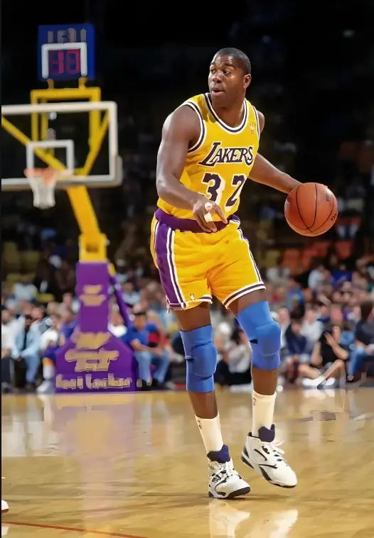 《科比一人一城成就竟输给这几位？NBA 传奇球星排行大战，谁能登顶？》