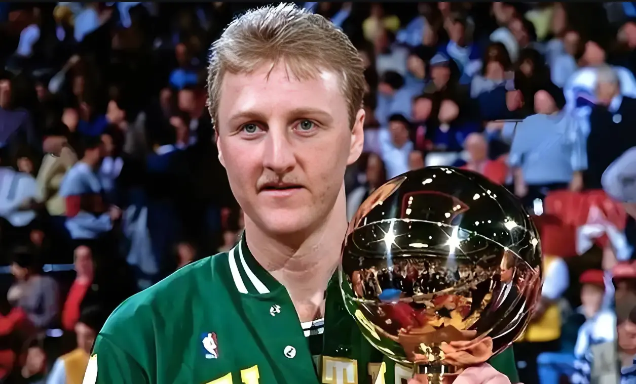 《科比一人一城成就竟输给这几位？NBA 传奇球星排行大战，谁能登顶？》