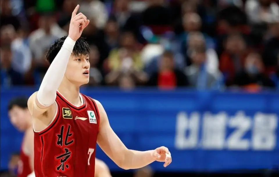 上赛季全明星已有4人出国打球，王俊杰直言暂不考虑CBA
