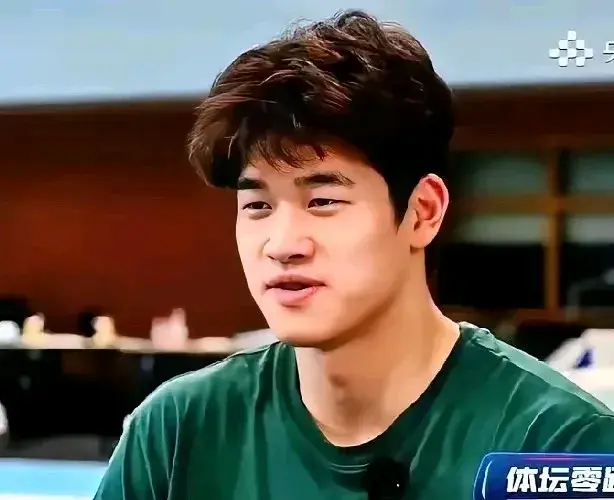 《游泳世界》杂志：为何潘展乐是一个谜 如同难以捉摸的海上风暴？