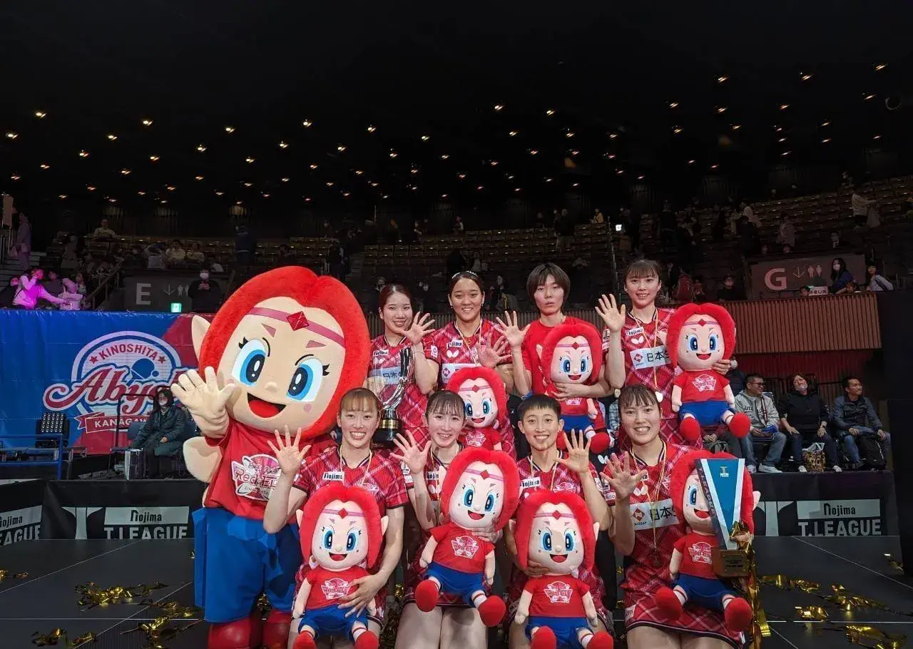 曾根翔击败张本智和，早田希娜大胜木原美悠，范思琦取胜