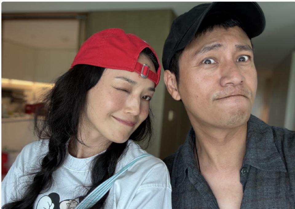 49岁舒淇和49岁陈坤同框：陈坤和以前判若两人，舒淇的素颜太“扛老”