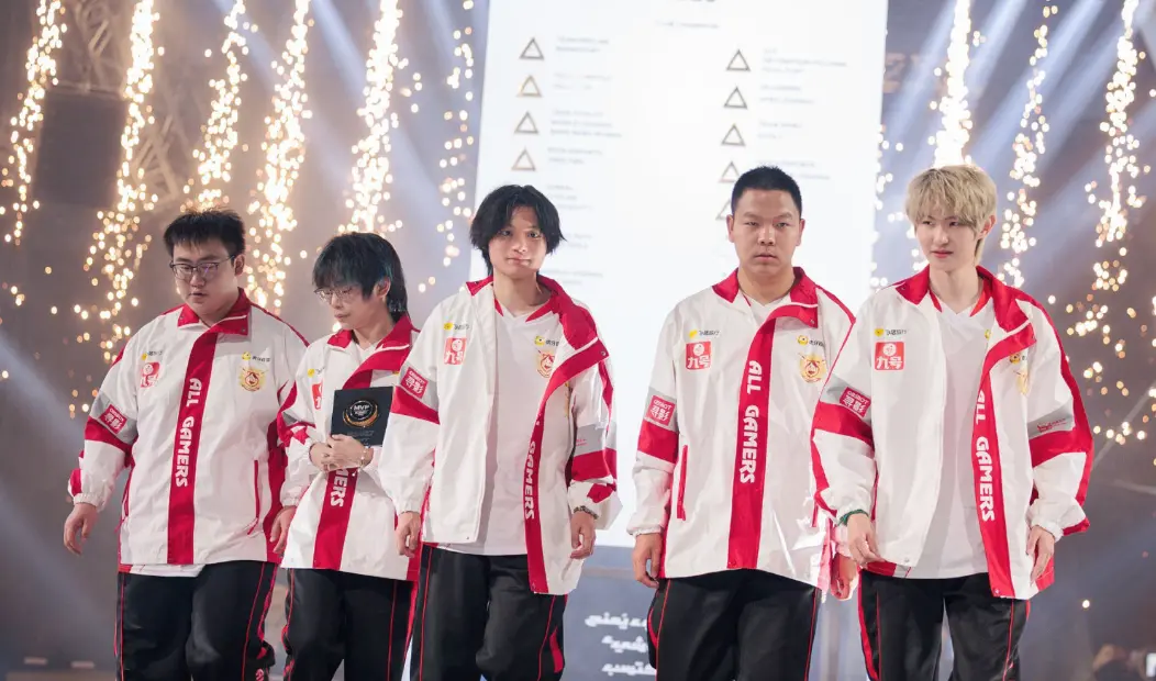 AG3-0LGD，一诺单点突破，钟意红刀大司命，长生“不小心”杀小名