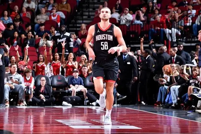 拒绝回归NBL赛场，前火箭锋线投手的优先选择还是继续留在NBA？