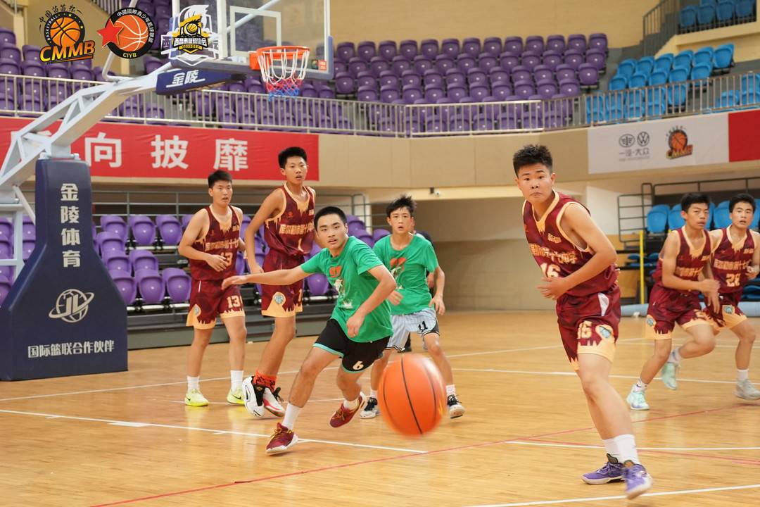 第三十四届中国“苗苗杯”青少年篮球全国赛在西昌开赛
