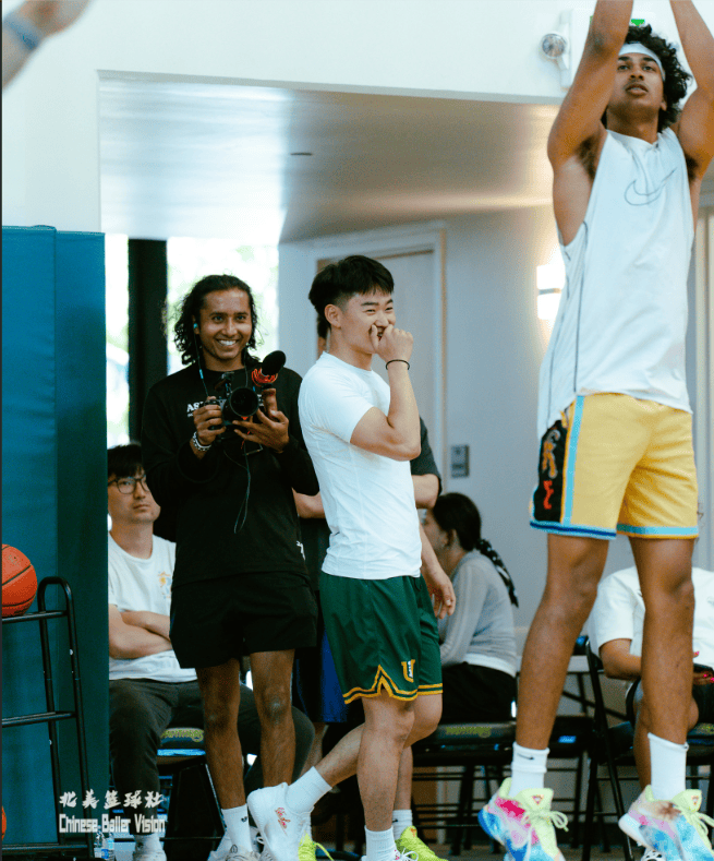 提升中！媒体人分享赵维伦参加林书豪湾区训练营图集