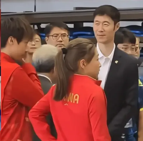 国乒新动态：林高远刘诗雯到北体参加活动，王楚钦发了新动态