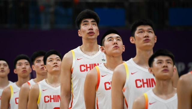 菜就要挨打，亚洲杯实力榜中国男篮仅第四，4人登海报无中国球员