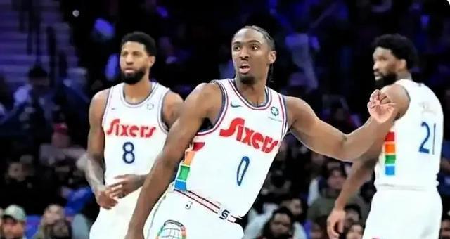 NBA76人队记者曝光：乔治因伤会缺席季前赛&恩比德膝伤归期未定！