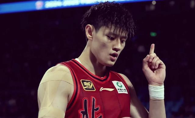 北京首钢男篮官宣 曾凡博签约NBA篮网队 踏上他的逐梦之旅