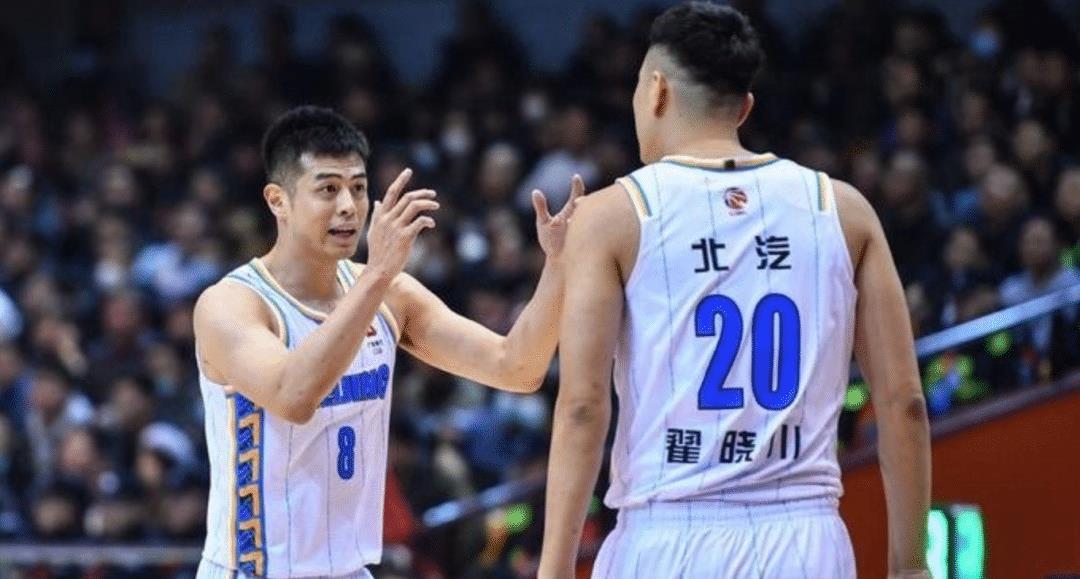 35岁方硕+32岁翟晓川留队：首钢“川硕时代”的最后一舞？