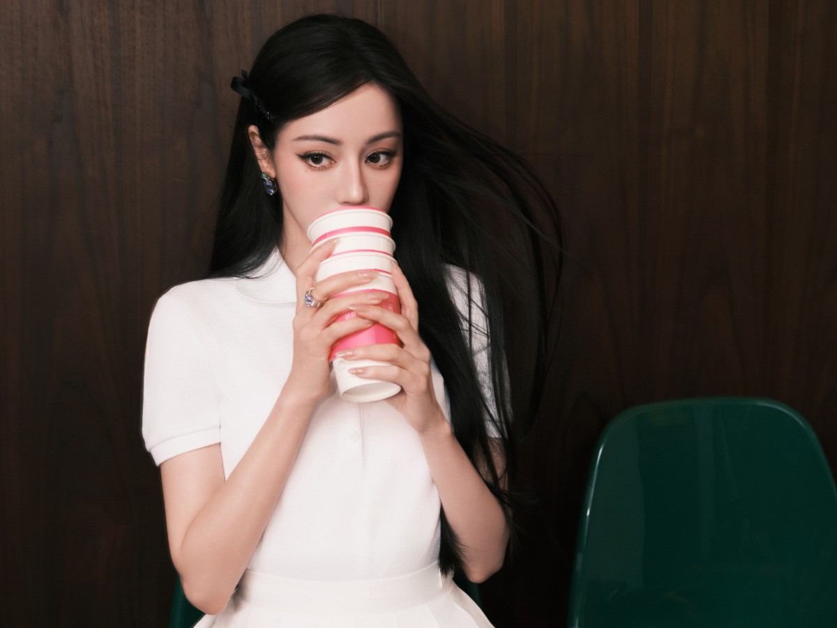 热巴棒球少女心动狙击