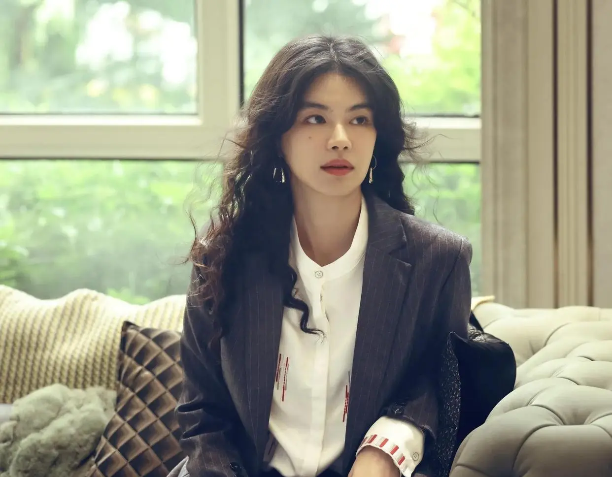 《扫毒风暴》直到她怂恿吴燕萍吸毒，才懂为何都说“半路夫妻都是贼”