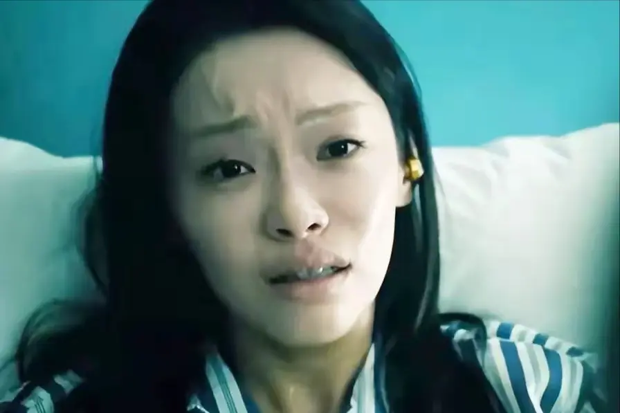 《扫毒风暴》直到她怂恿吴燕萍吸毒，才懂为何都说“半路夫妻都是贼”