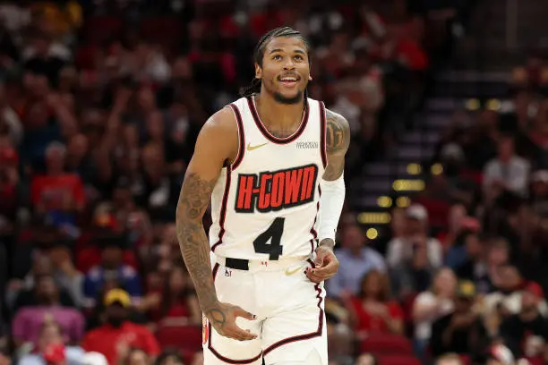 前NBA球星：惠特莫尔面对火箭会完成爆发，而杰伦-格林就不一定了