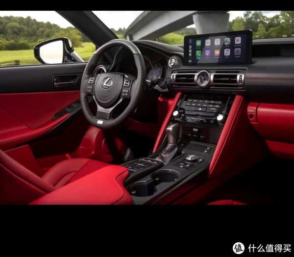 33万的V6四驱雷克萨斯IS，是情怀坚守还是逆势而为？