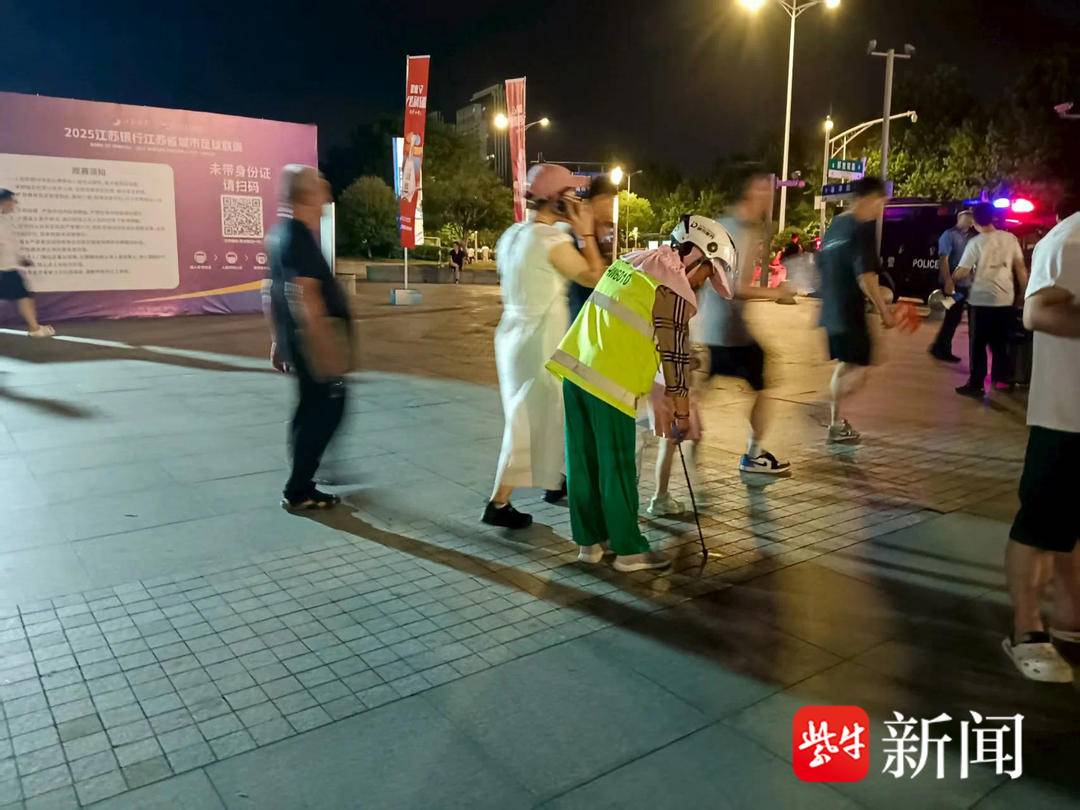 苏超赛场外的“盐城密码”：3.4万名球迷见证城市治理精度