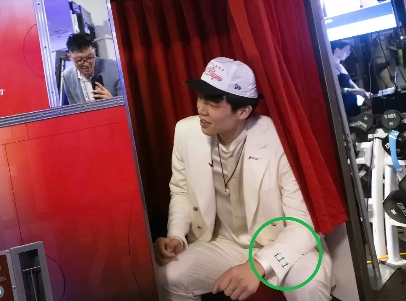 杨瀚森迎接新挑战！与女友结束新疆之旅 将赴美参加开拓者短训营