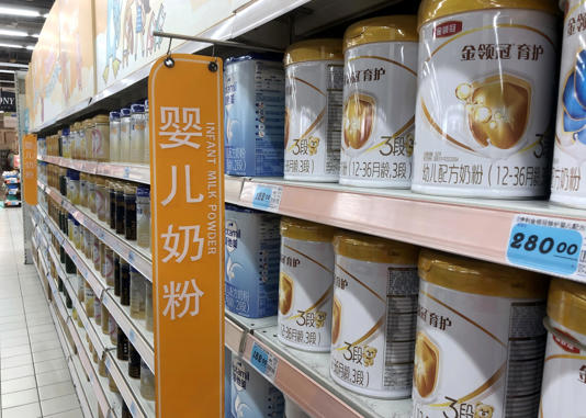  记者调查：奶粉涨价与生育补贴无关，实为促销调整 