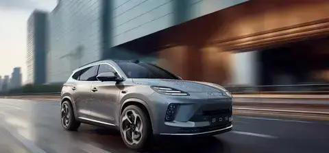 全网疯传！星途星纪元E05无码实车图遭泄露