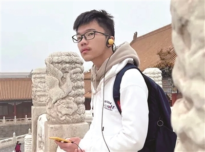 AI时代全球最前沿的中学生竞赛日前落幕