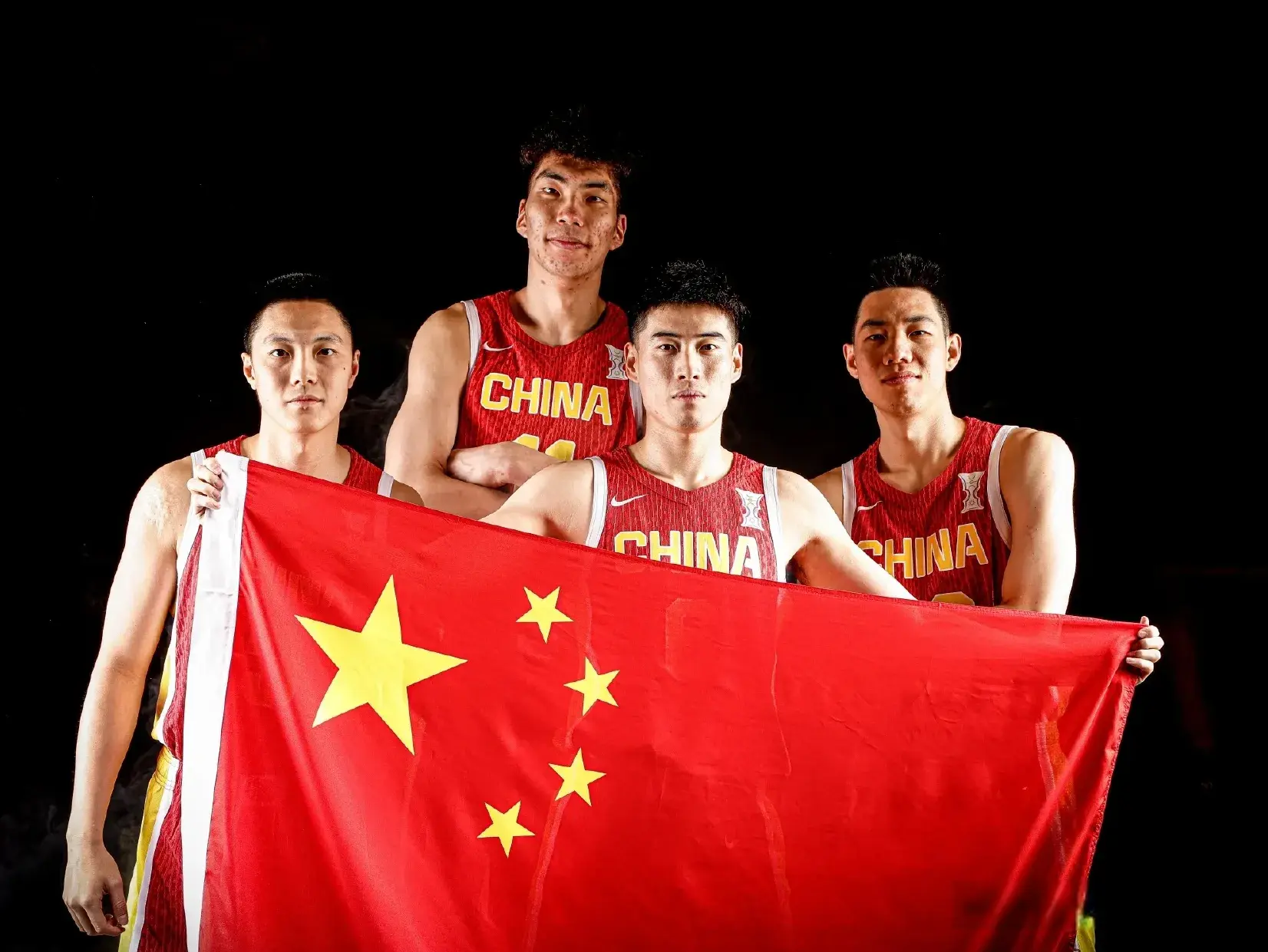 男篮亚洲杯：中国vs沙特，沙特年迈、身高矮，中国男篮目标领奖台