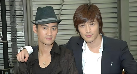 胡歌出镜确认是真的袁弘，二十年兄弟情内娱“防伪天花板”！