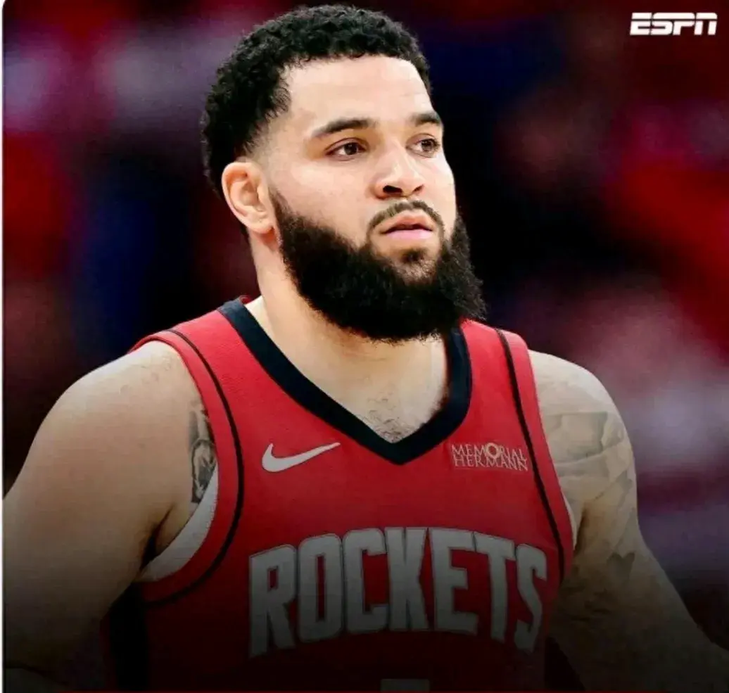 NBA官网: 范弗利特投篮成火箭冲冠关键因素