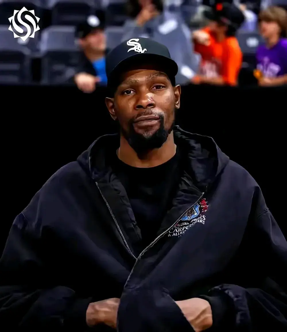 NBA官网: 范弗利特投篮成火箭冲冠关键因素