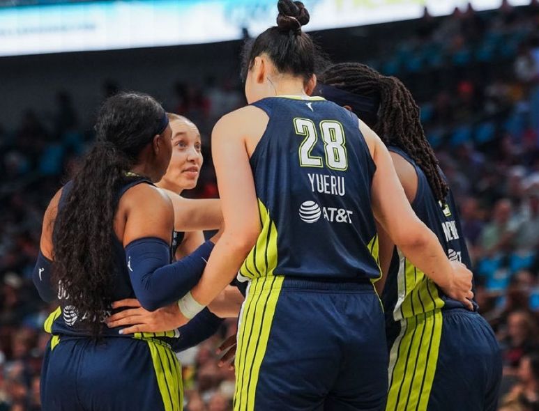 WNBA战报：李月汝8中1加盟最差准星仅4+8 飞翼输卫冕冠军近11战9败