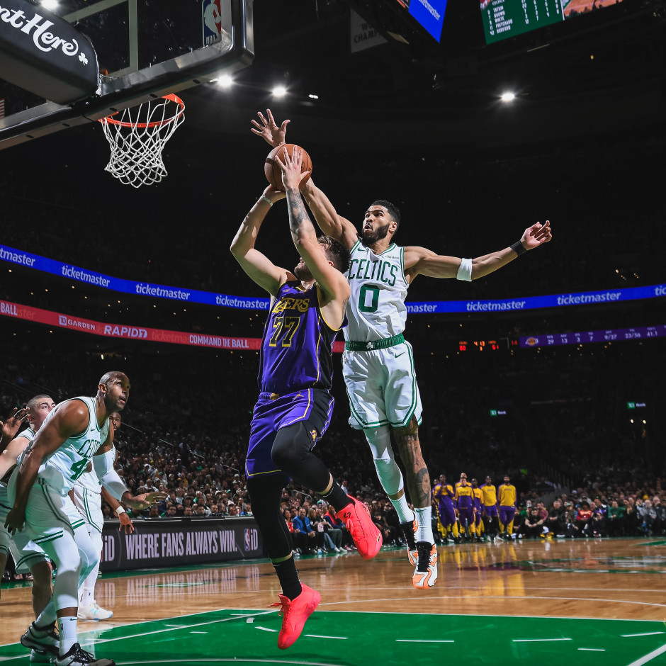 凯尔特人的财务瘦身手术：史蒂文斯如何化解球队奢侈税危机