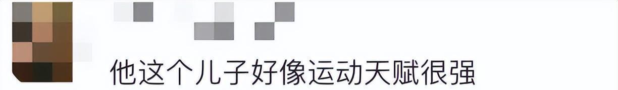 周杰伦晒8岁儿子“小小周”滑雪一镜到底，幽默赞其运动天赋：“无心插柳柳橙汁”